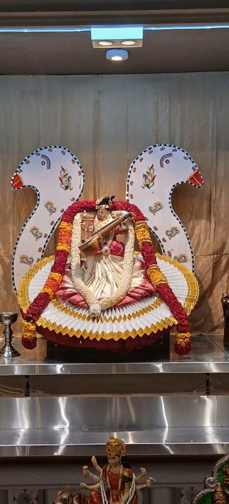 18/10/26. இன்றைய சரஸ்வதி பூஜையும், ஜயப்பன் பூஜையும்